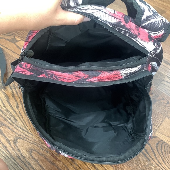 BILLABONG Backpack - Picture 5 of 10